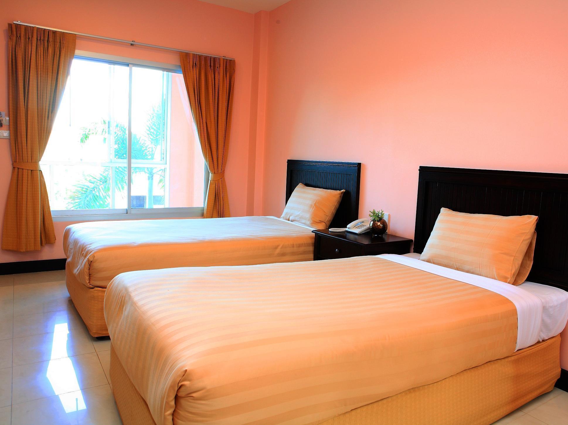 The Victory Hotel Ban Muang Daeng Ngoại thất bức ảnh